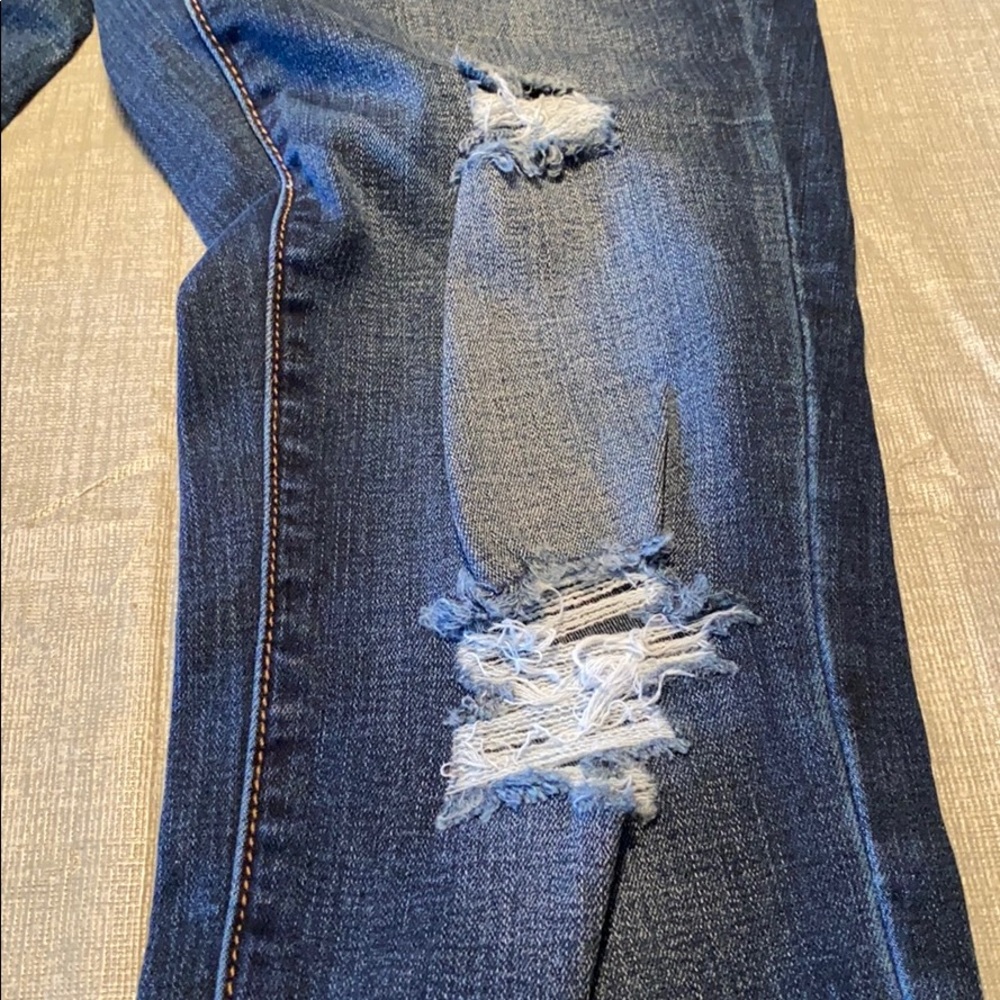 Jeans - Picture 2 of 4